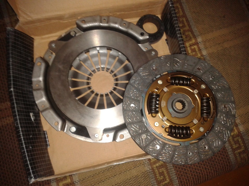 Сцепление фиат пунто 2. 4 дизель starco. От чего подходит сцепление. Dtx 133 какая корзина. Комплект сцепления на chevrolet aveo f 14 d 4.