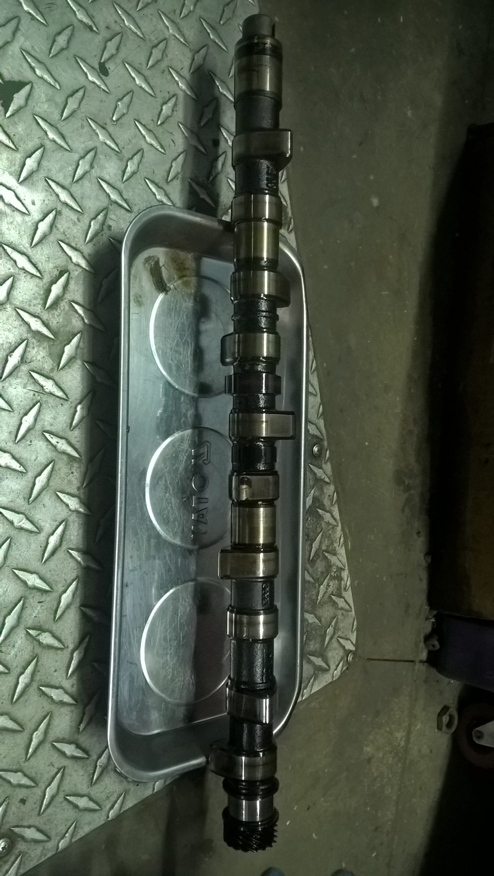 Замена компенсаторов и маслосъемных колпачков — Audi 200 (C3), 2,2 л ...