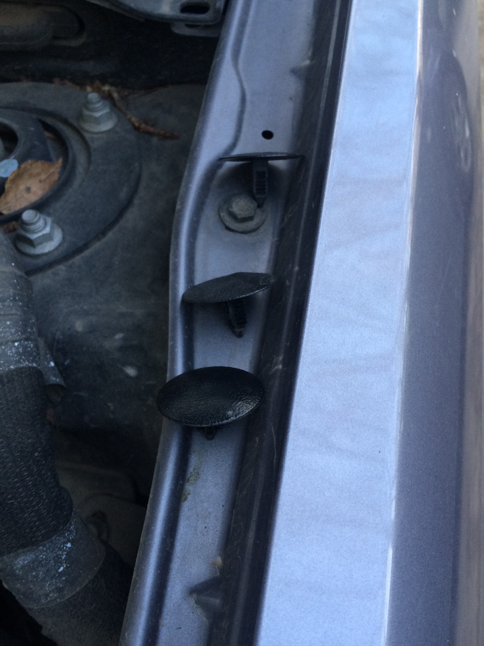 Как не поменять форсунку омывателя (((( — Ford Escape (2G), 2,3 л ...