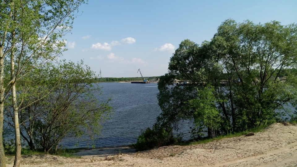 Уровень воды сож в славгороде сегодня реке. Гомель СОЖ. Гомельский мост через реку СОЖ. Софь река Гомель. Гомель разлив Сожа.