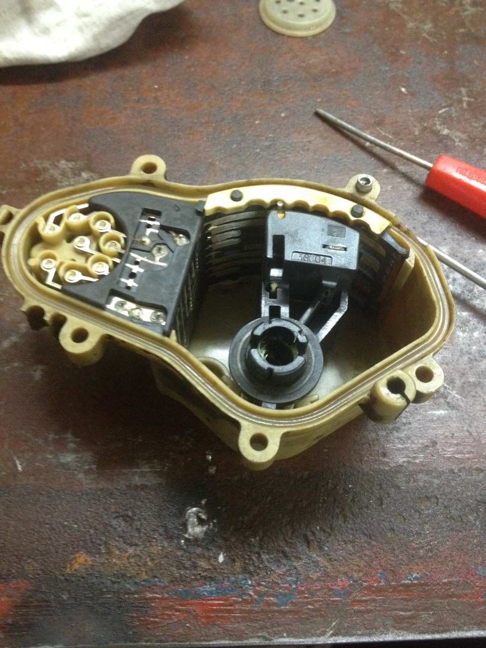 Фото в бортжурнале Audi A8 (4D)