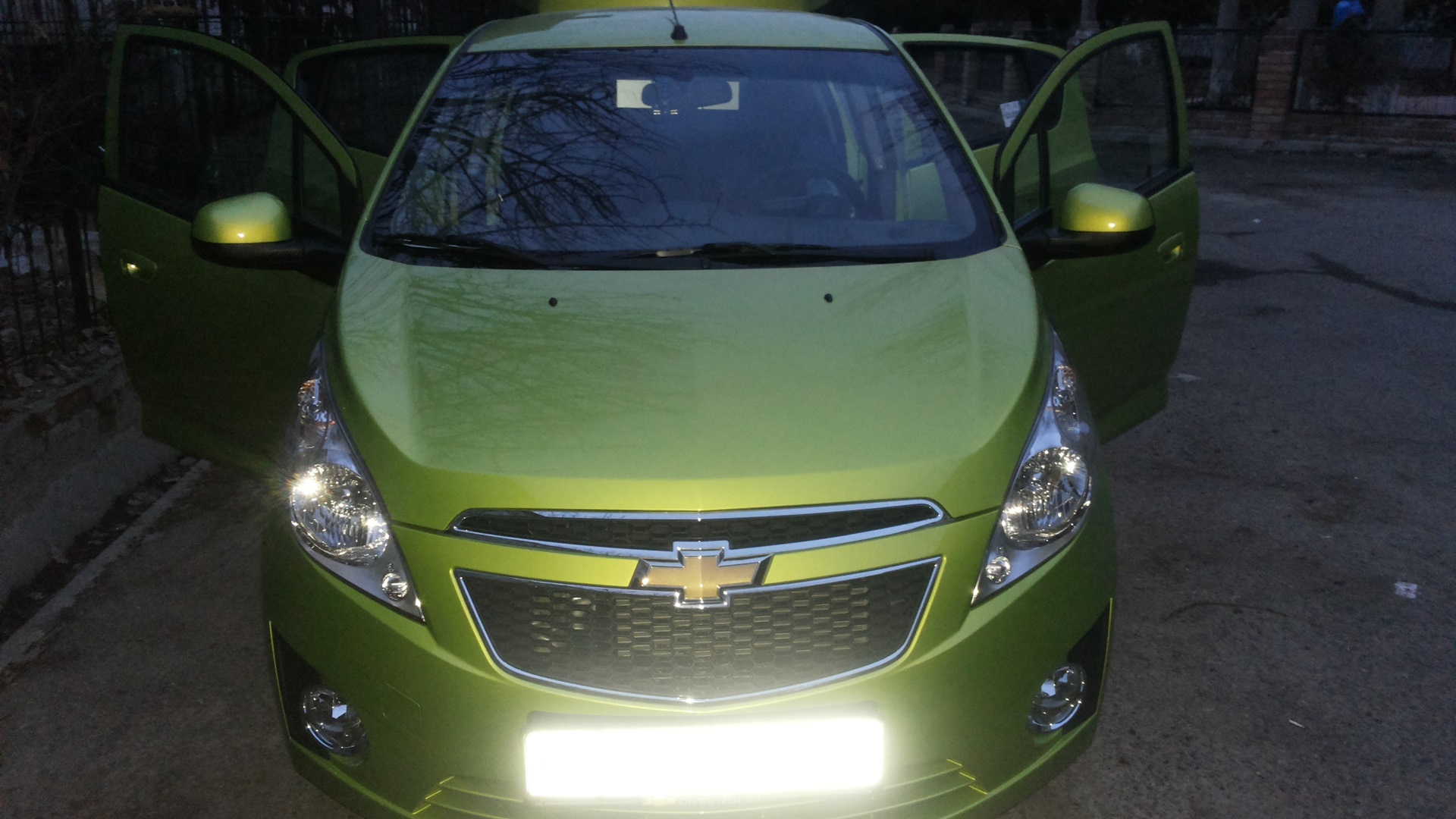 Chevrolet Spark m300