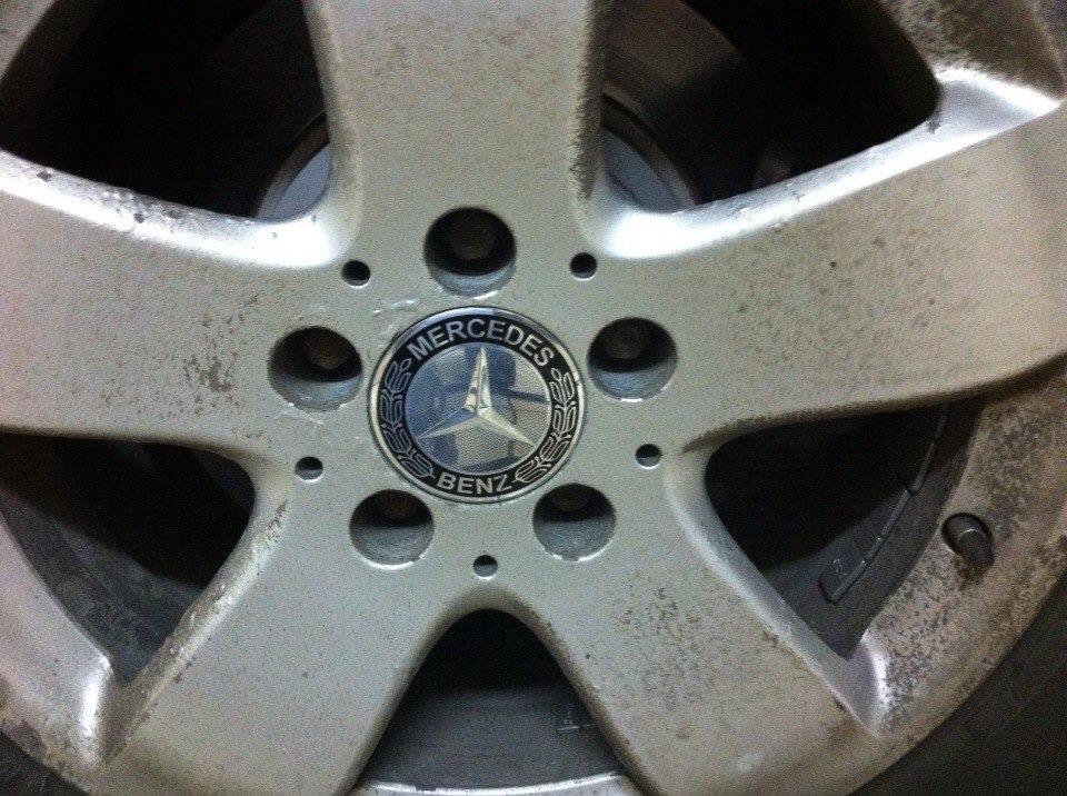 новые колпачки мерседес — Mercedes-Benz E-class (W211), 2 л, 2004 года ...