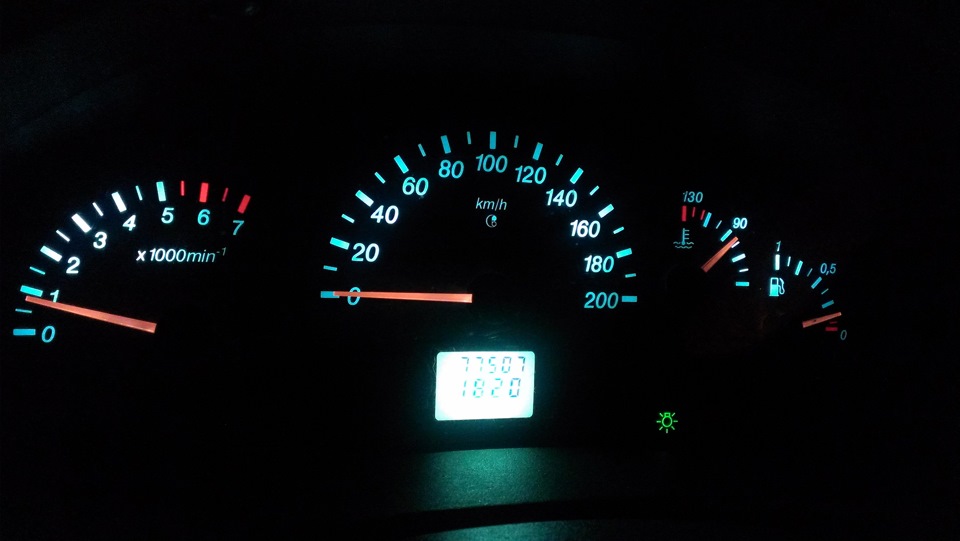 Подсветка панели приборов — Lada 21124, 1,6 л, 2008 года | своими ...