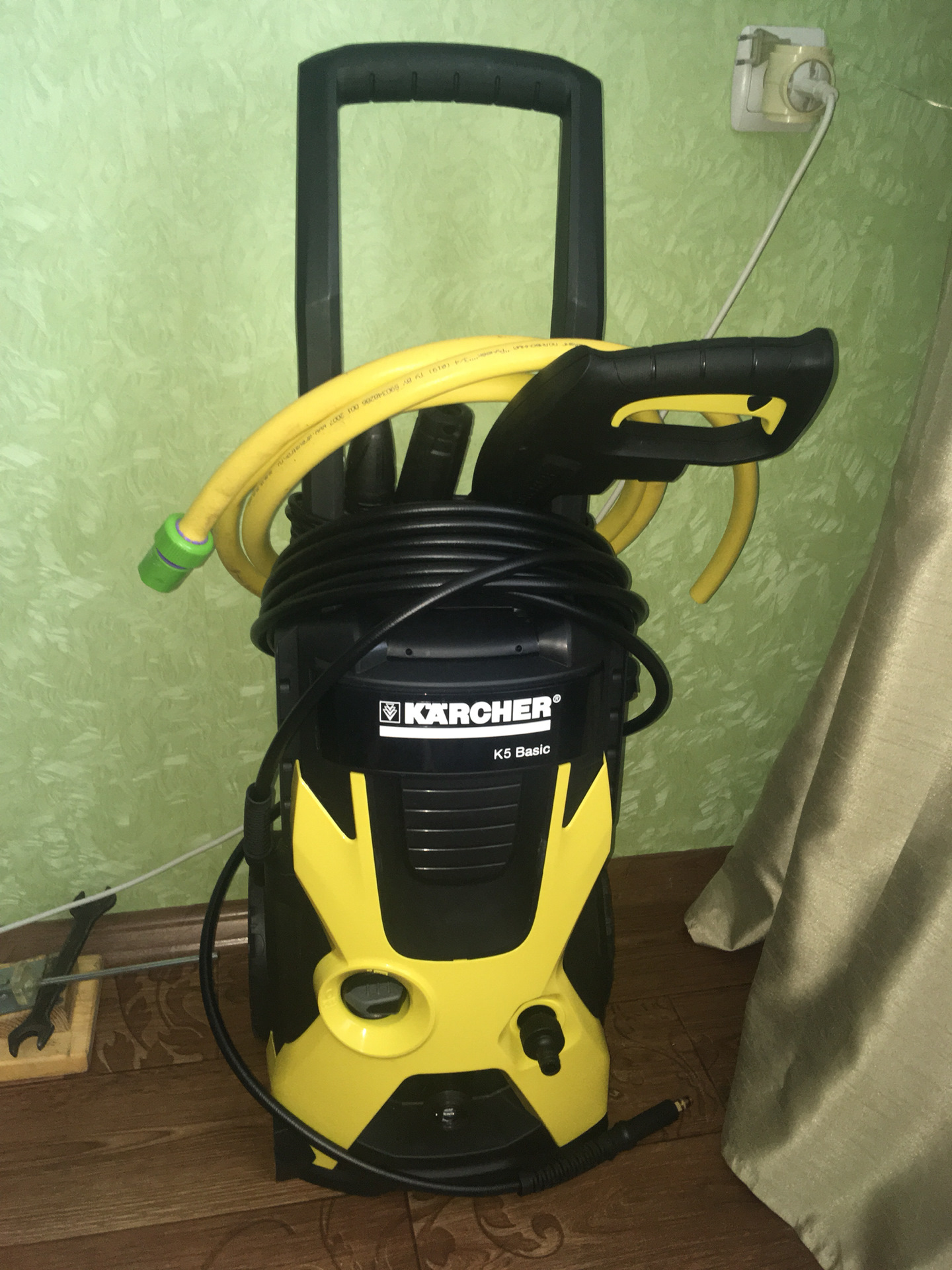 K5 basic. Karcher k 5 Basic. Керхер к 5 Басик. Керхер к5 Бейсик. Мойка Керхер к4 Basic.