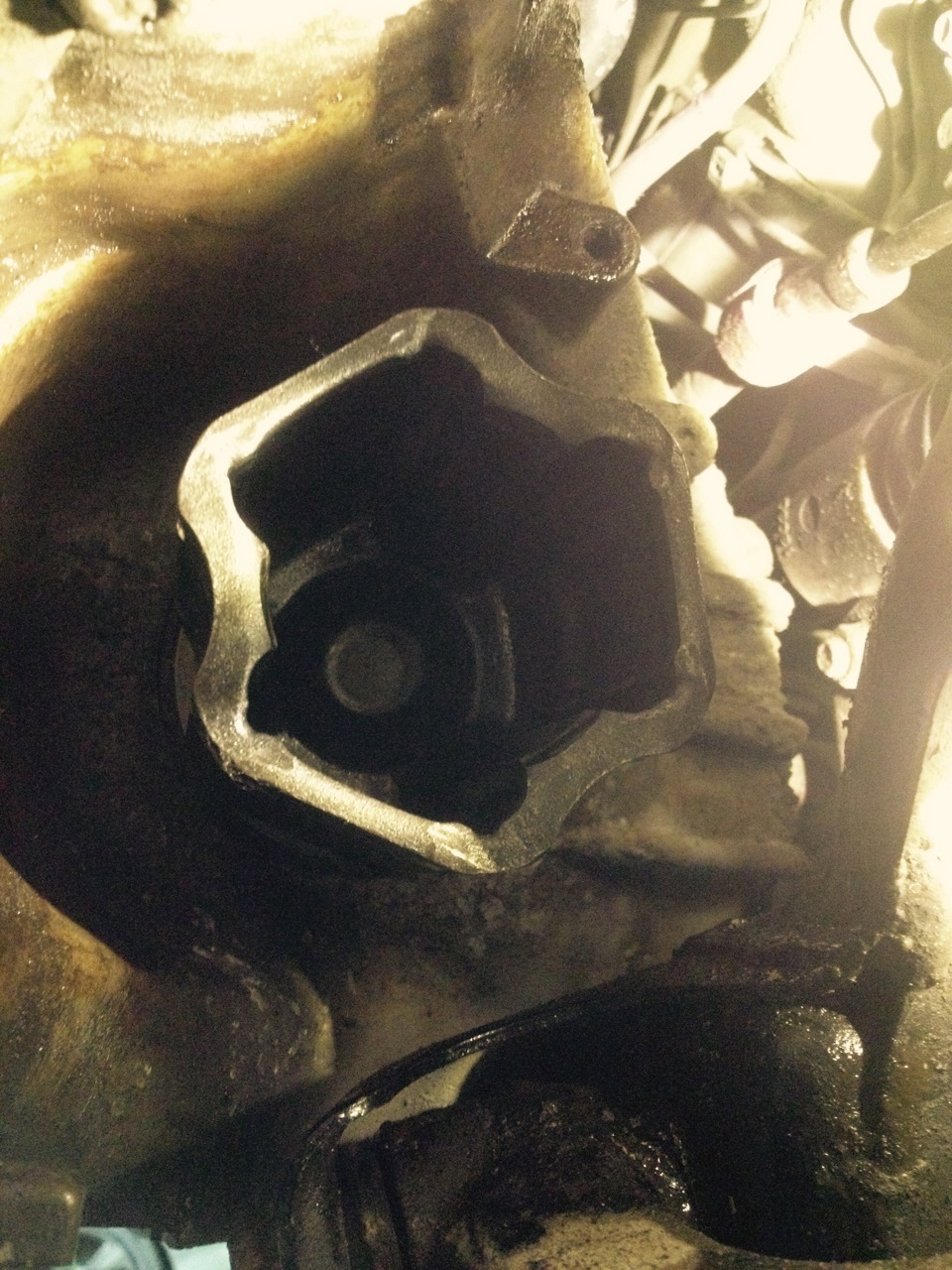 Замена втулок переднего СПУ, замена смазки ШРУС. — Toyota Caldina (241 ...