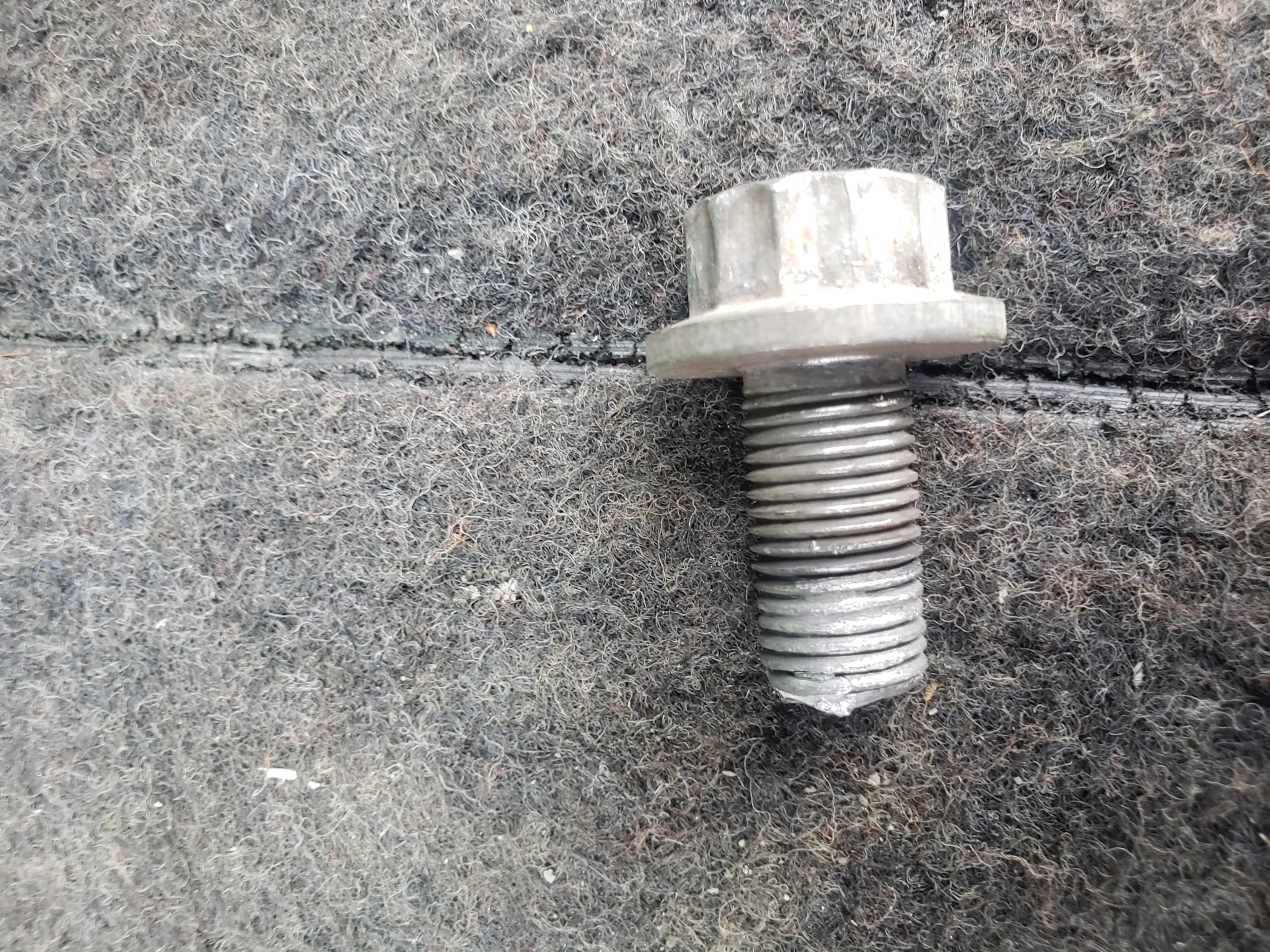 Как я боролся с демпферным шкивом или как откапиталить двигатель ...