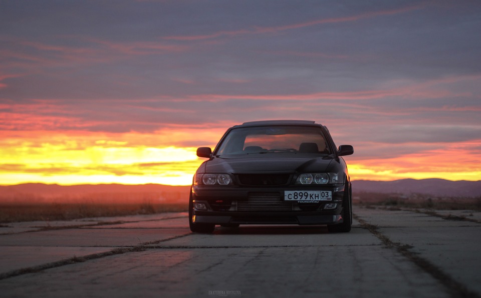 Toyota Chaser 100 закат