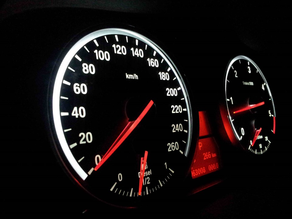 Перепайка приборки в М-стиль и установка стрелок с М-приборки — BMW X5 ...