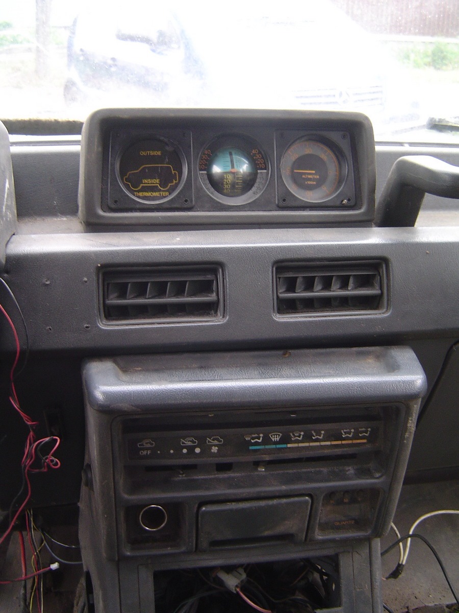 Фото в бортжурнале Mitsubishi Pajero (1G)