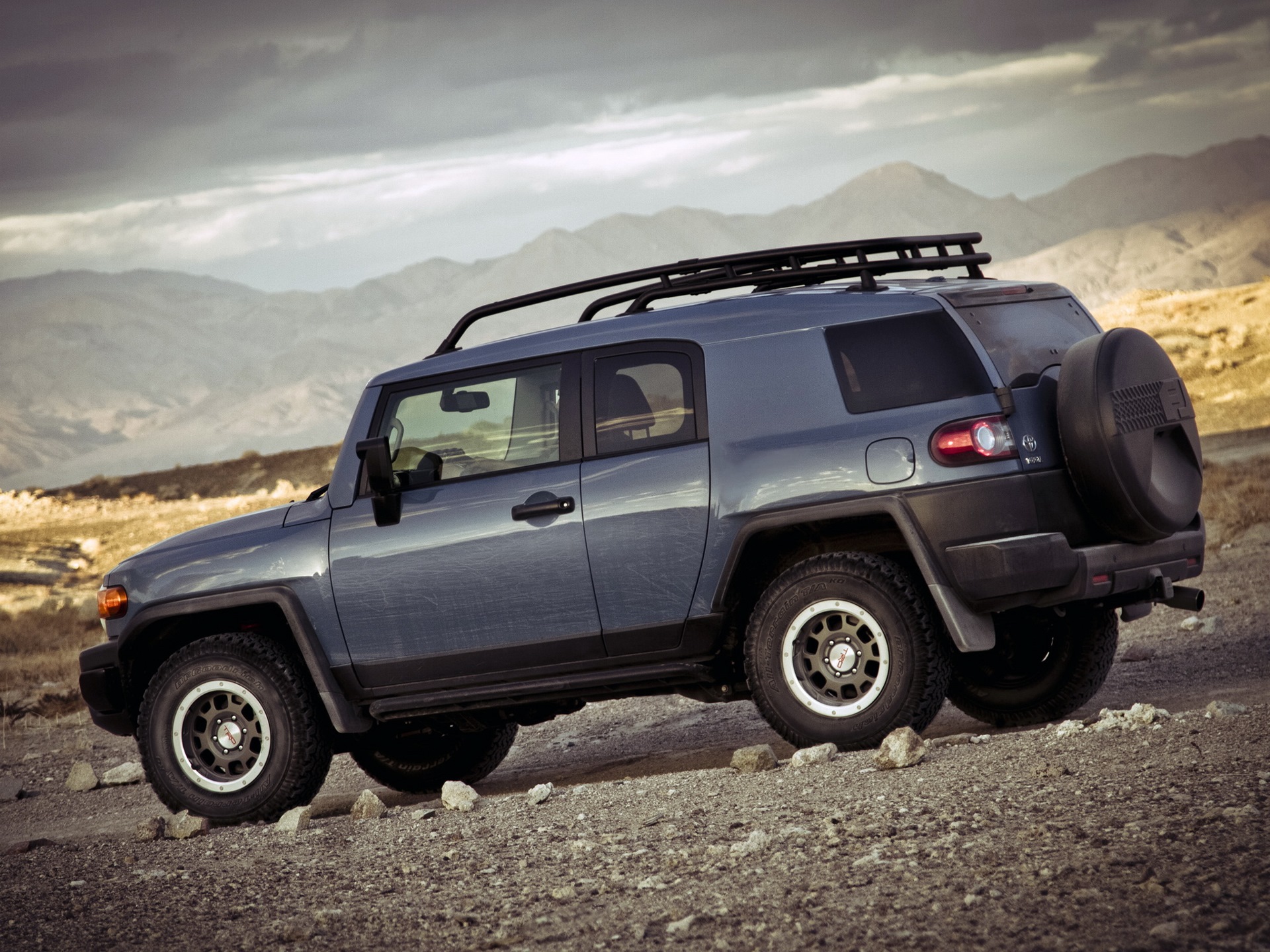 Внедорожник Toyota FJ Cruiser