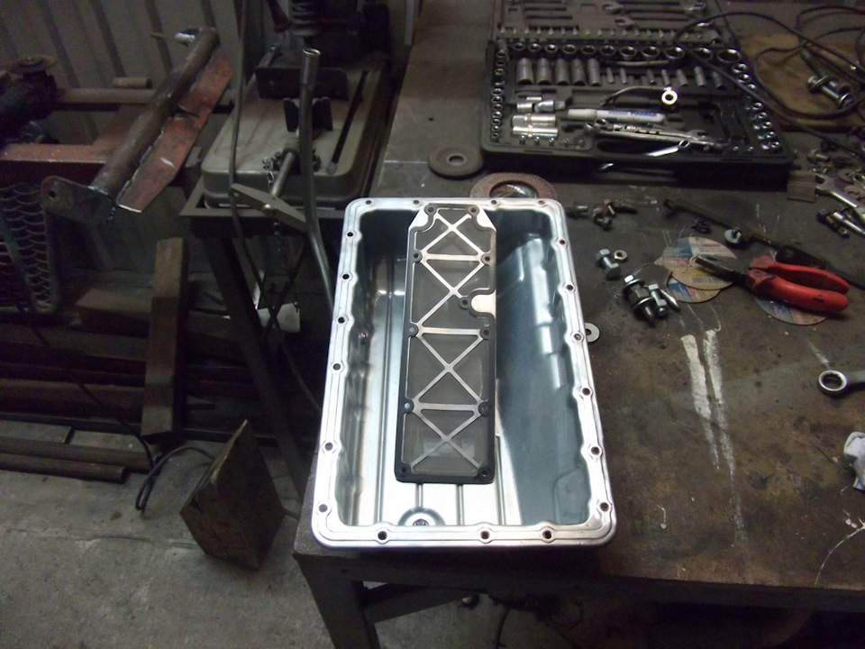 Фото в бортжурнале Mitsubishi Delica (L400)