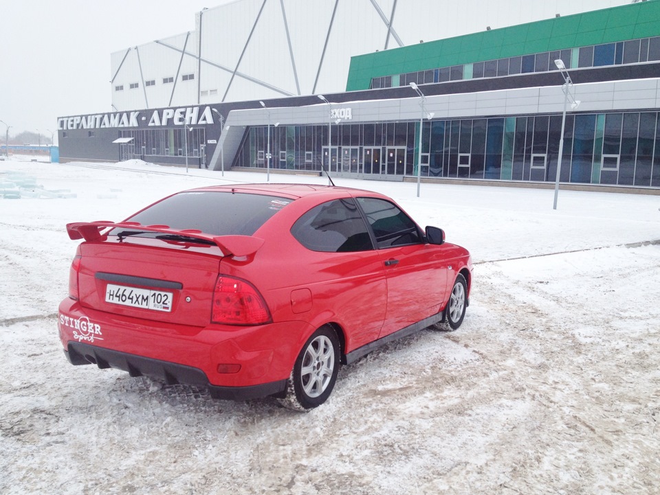 Lada 21728 Priora Coupe