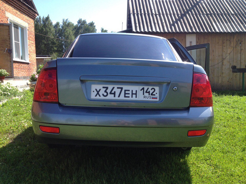 задние фары в пленку. — Lada Приора седан, 1,6 л, 2012 года | тюнинг ...