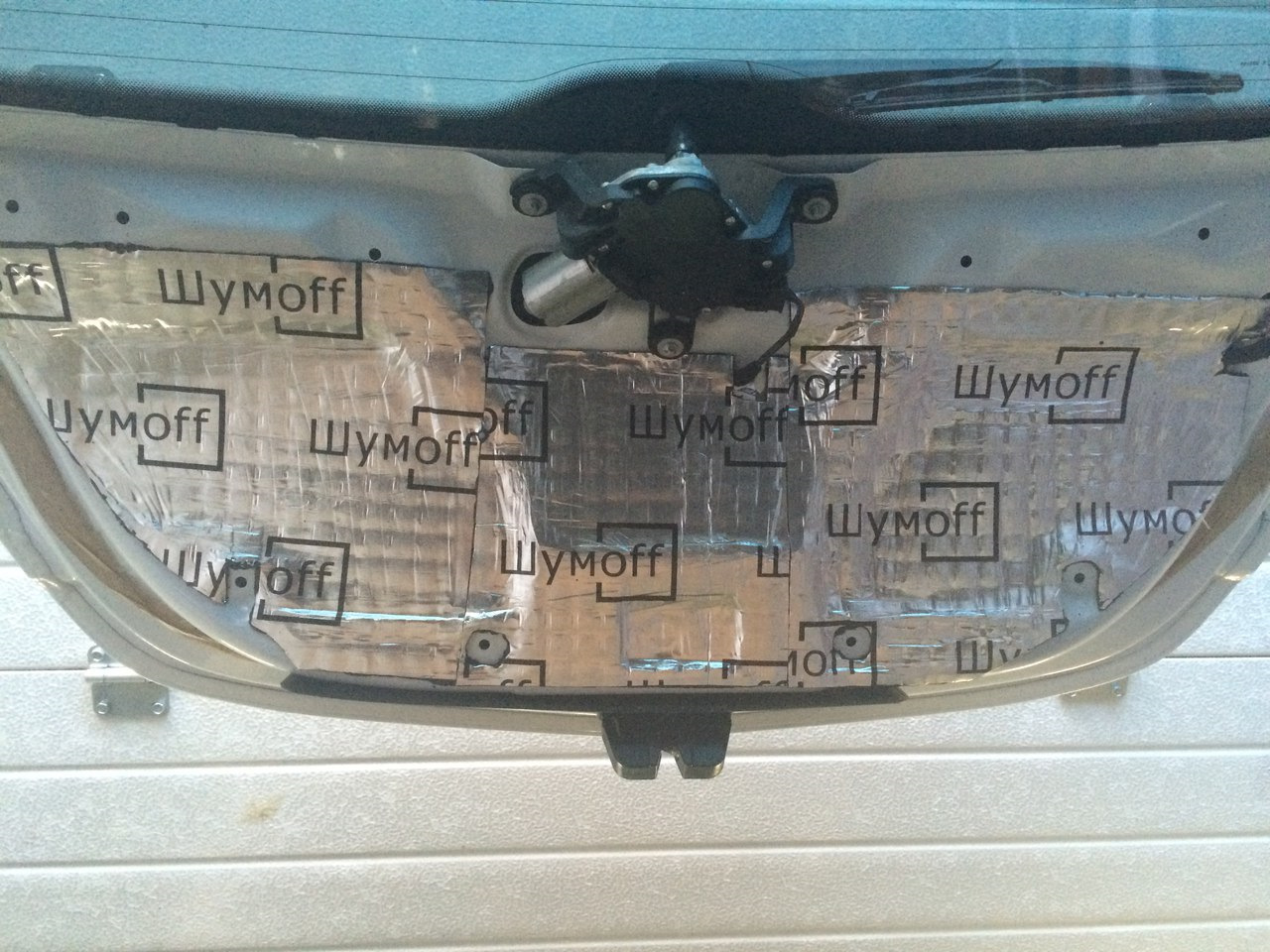 шви крышки багажника — Opel Astra H GTC, 1,8 л, 2008 года | автозвук ...
