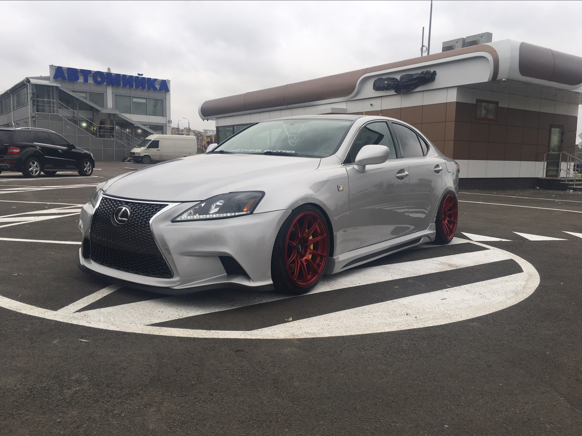 Lexus is 250 work