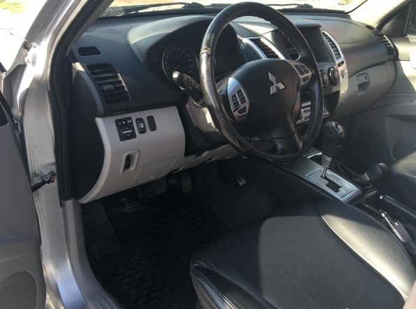 Клубный автосервис Mitsubishi L200: отзывы, цены, фото