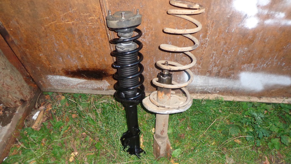 Стойки Каяба масло и пружины Монро. — Hyundai Accent (1G), 1,5 л, 1996 ...