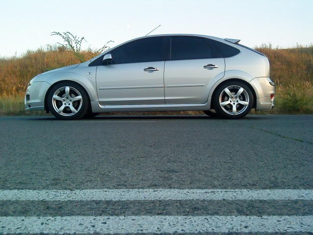 Раздвоение личности у глушителя!Да, тюнинг это диагноз. — Ford Focus II ...