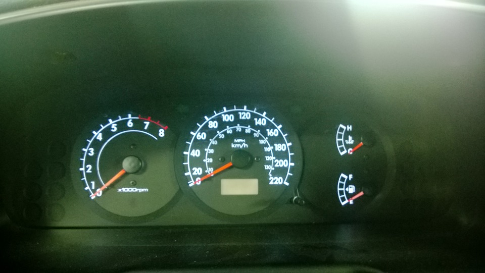 Подсветка — KIA Spectra, 1,6 л, 2008 года | аксессуары | DRIVE2