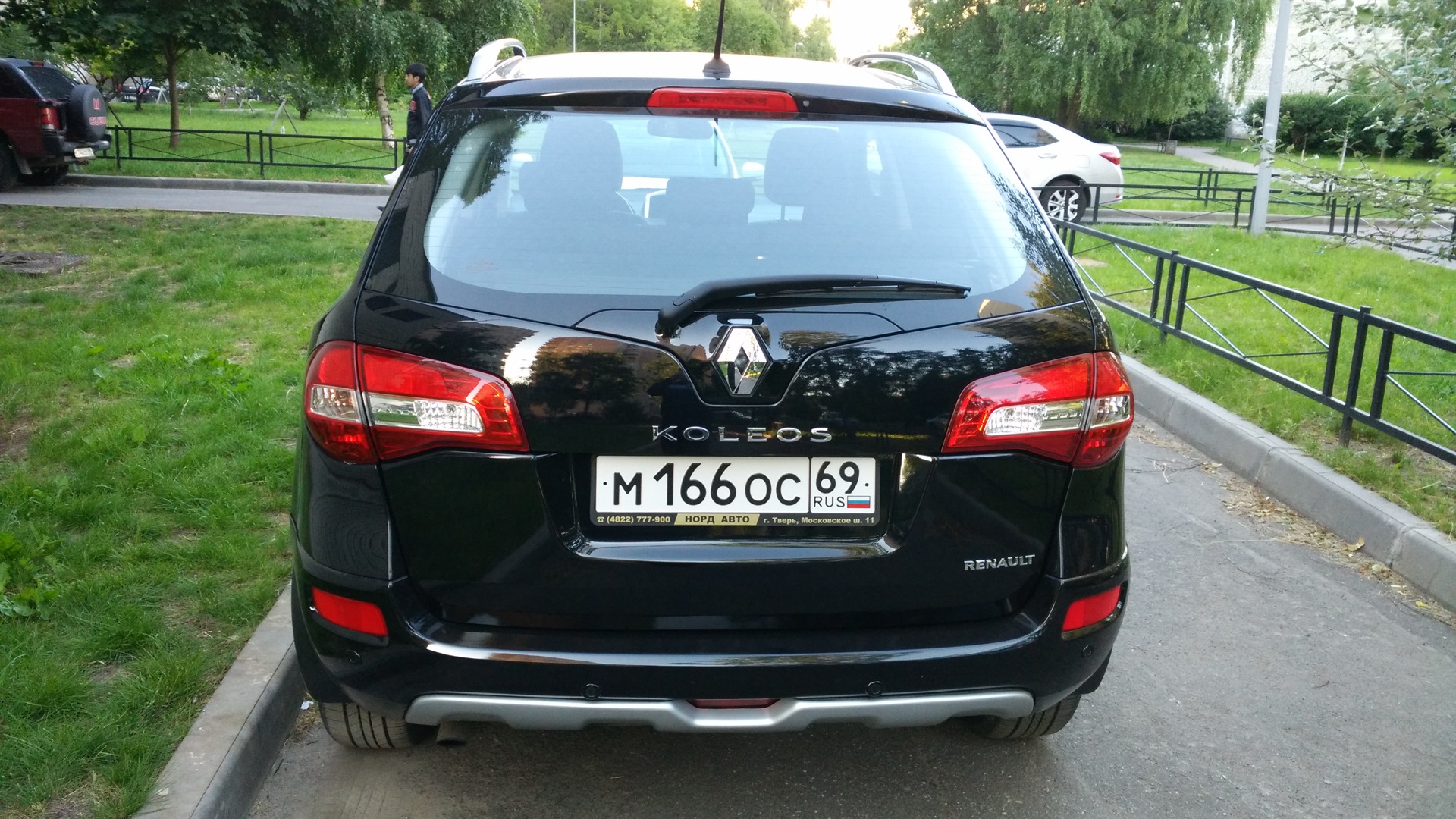 Renault Koleos (1G) 2.5 бензиновый 2008 | 2,5л МКПП на DRIVE2