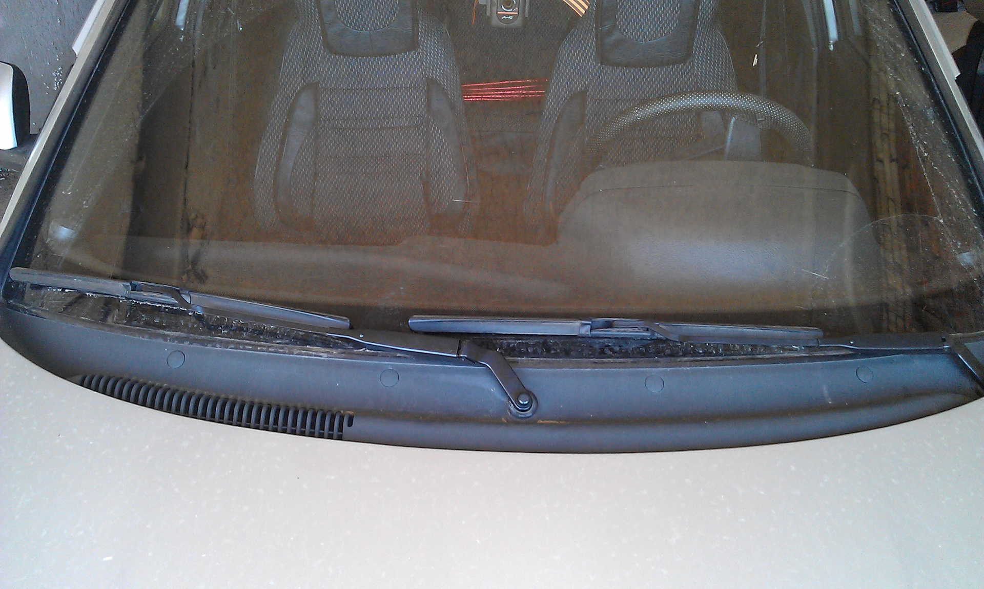 Поводки шеви нива. Поводки шеви нива. Поводок дворника нива шевроле. Поводок ваз 2110. Поводки дворников нива 2131.