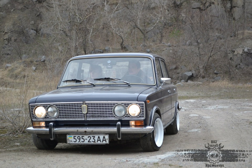 Фото машины на разварках! — Lada 2103, 1,5 л, 1977 года | колёсные ...