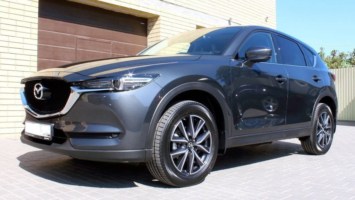 Грей машину. Mazda CX 5 Gray. Machine Grey Mazda CX 5. Mazda CX-5 Meteor Gray. Mazda CX-5 2017 Machine Gray.