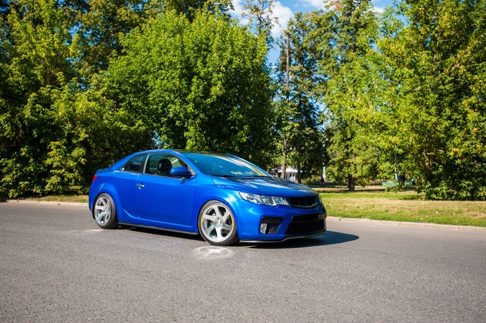 Kia Cerato Neptune Blue