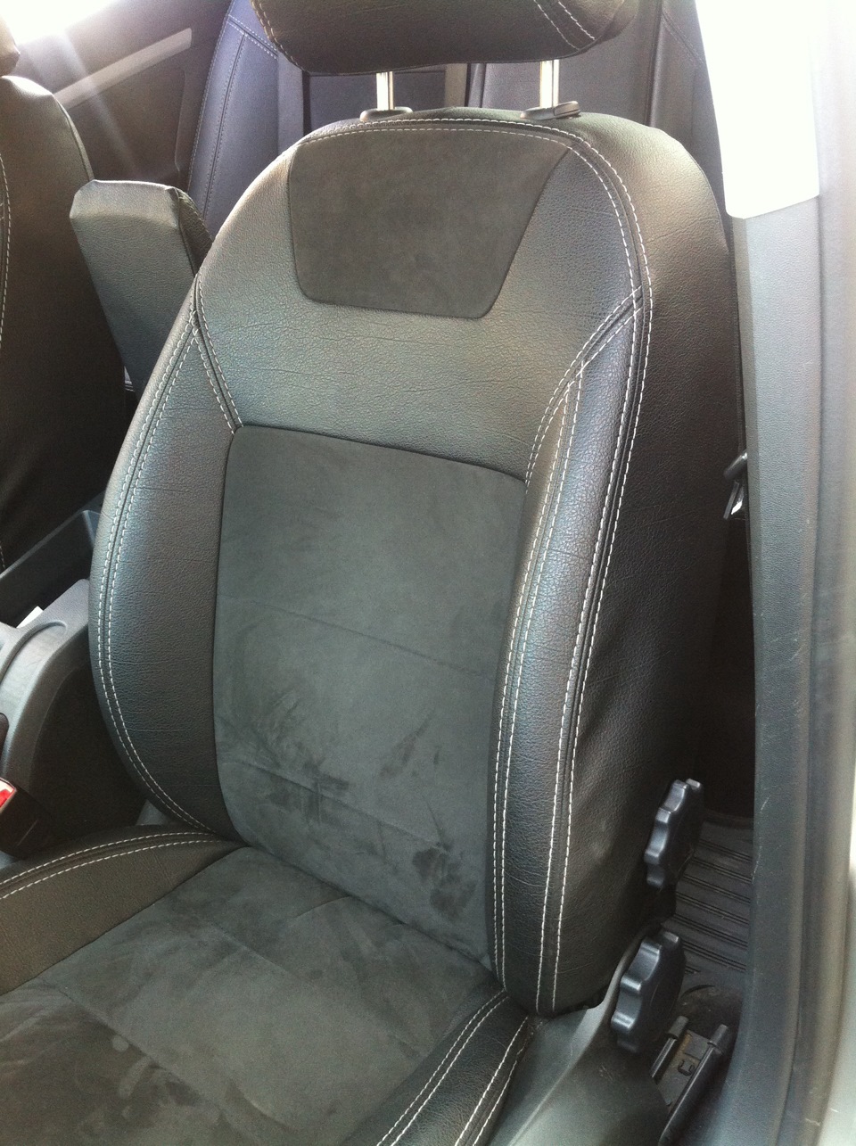 Чехлы — Skoda Octavia A5 Mk2, 1,6 л, 2008 года | тюнинг | DRIVE2