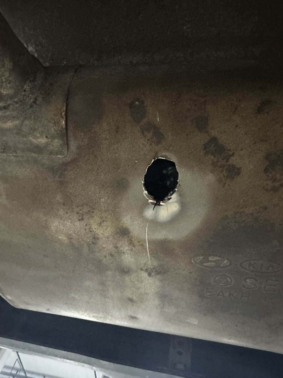 Устранил звон в глушителе* — Hyundai Creta (1G), 2 л, 2016 года | визит ...