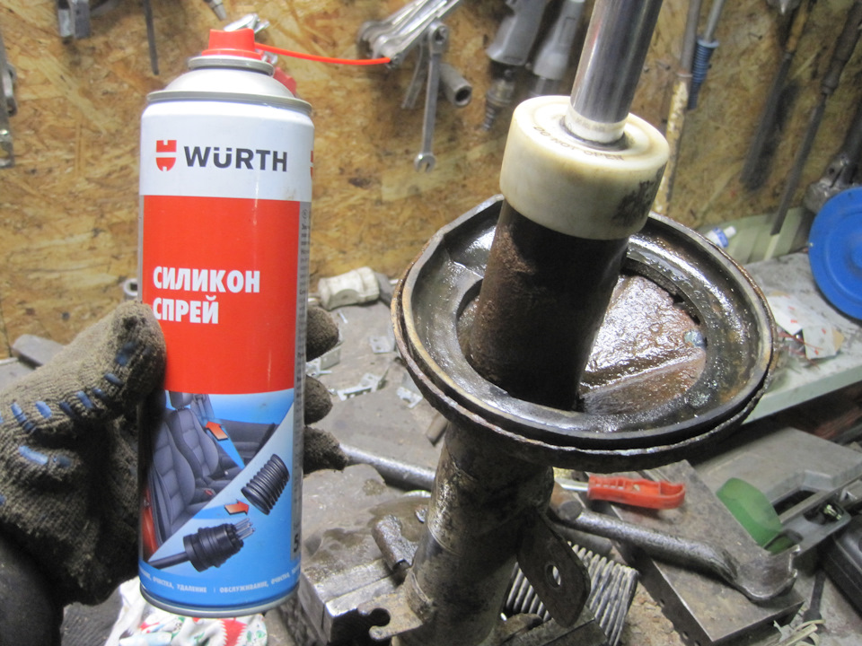 почистил и подкинул чуть силикона.ну это больше магия) — Daewoo Leganza