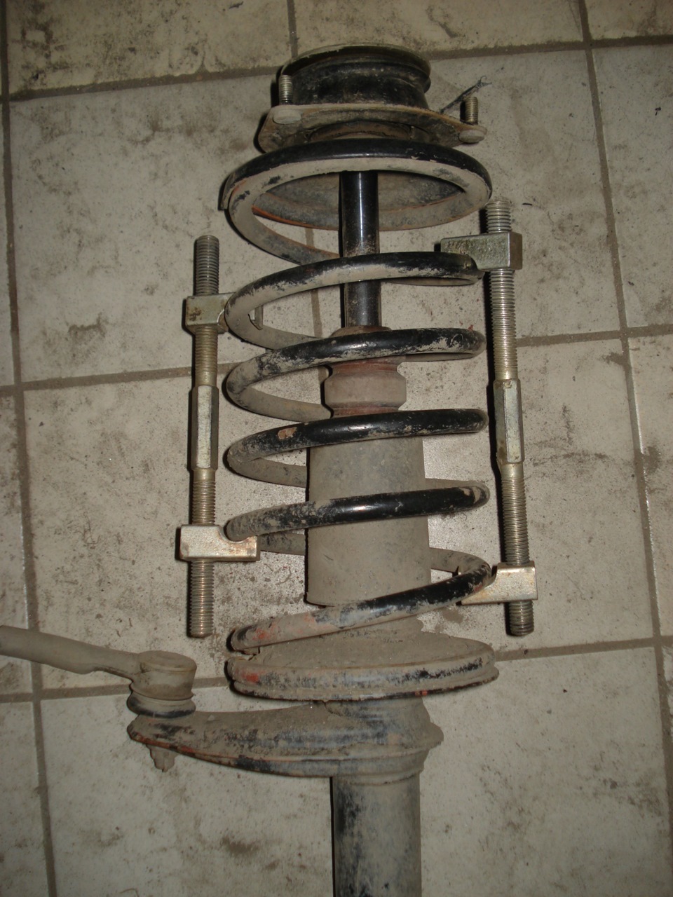 Опоры стоек "Асоми" и регулировка клапанов — Lada 2108, 1,3 л, 1986 ...