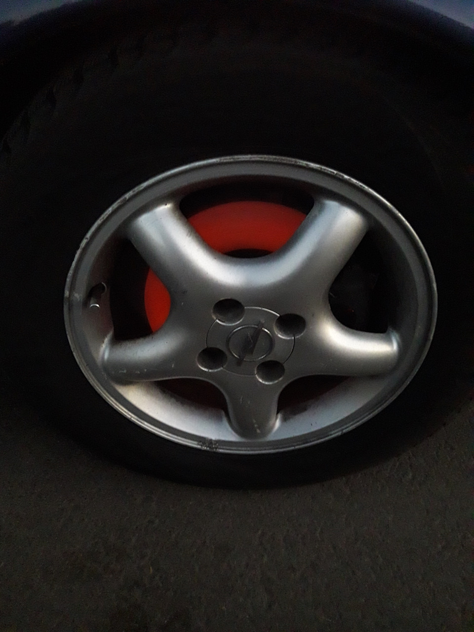 Подклинивание суппорта — Opel Vectra B, 1,8 л, 1996 года | поломка | DRIVE2