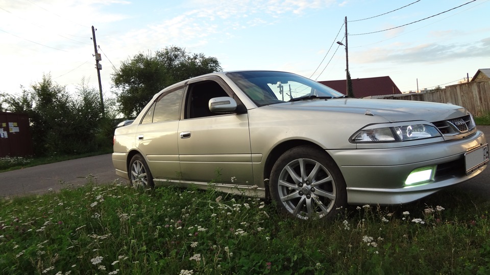 Toyota Carina 1 8