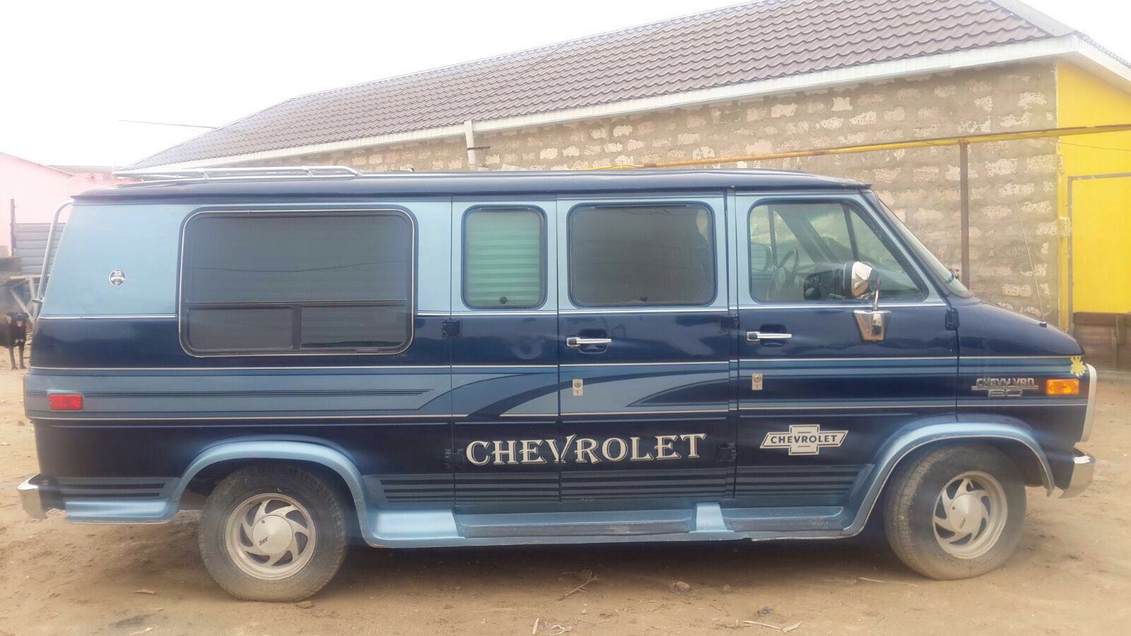 Решетка chevy van