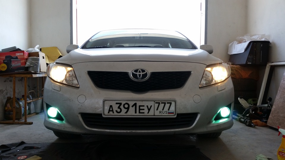 Установка ксенона 6000К в Противотуманные Фары — Toyota Corolla (140/ ...