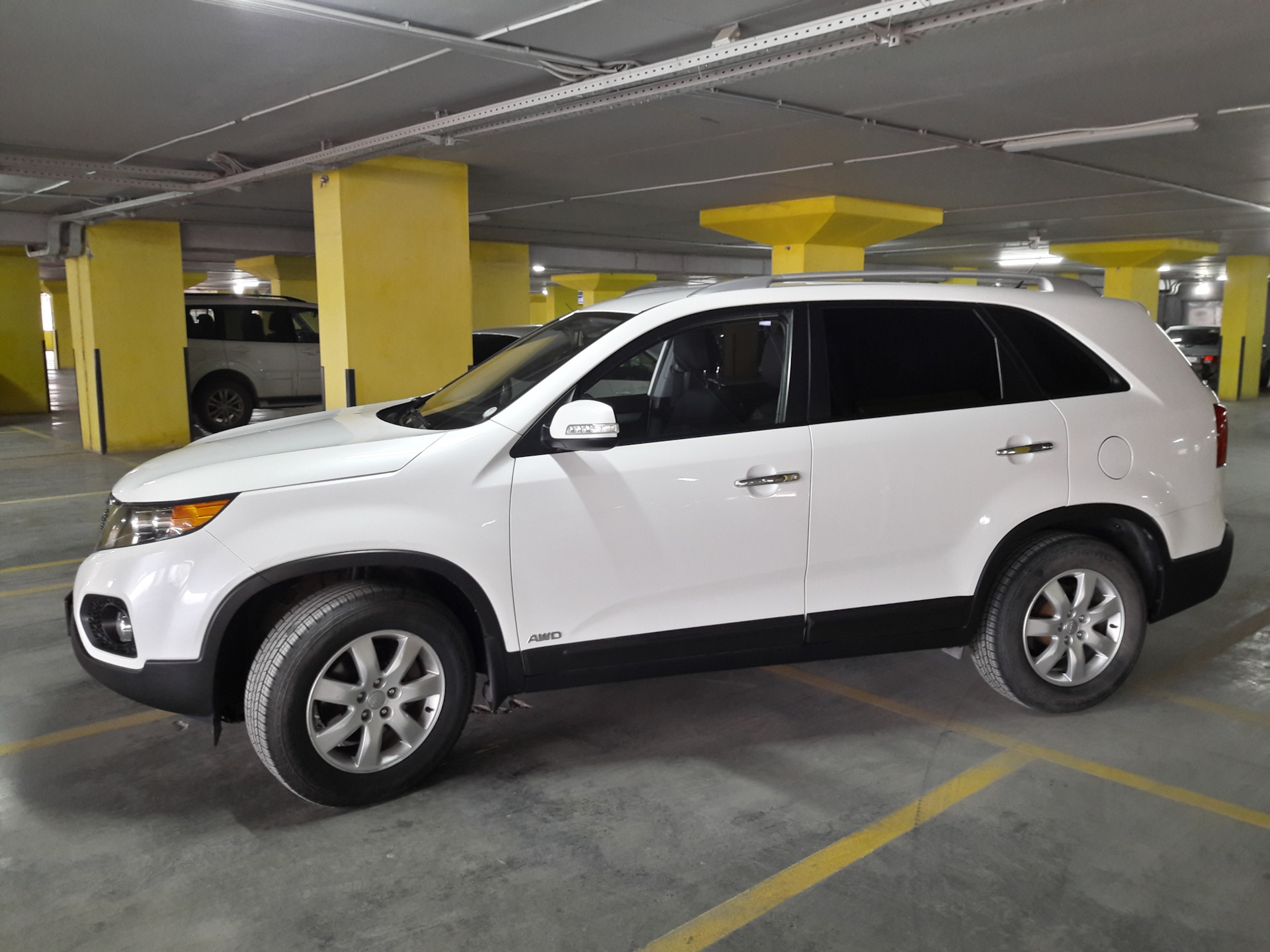 Kia Sorento 2012 White