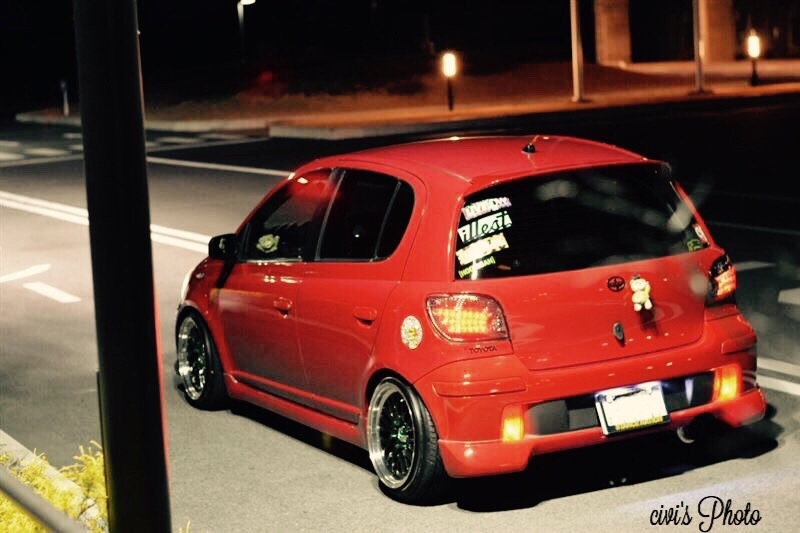 Toyota Vitz RS 2002