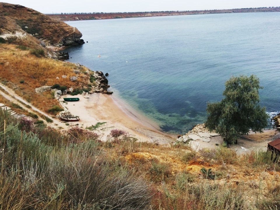 Поселок ленинское крым. Заводское Щелкино Крым. Крым Щелкино село заводское. Заводское Крым Ленинский.