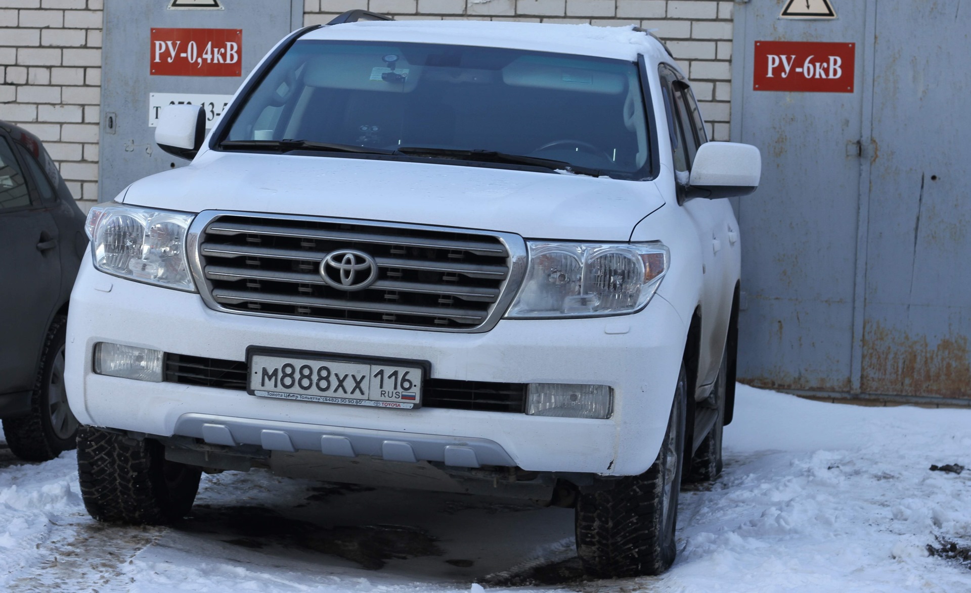 Бампер ленд крузер. Накладка переднего бампера Toyota Land Cruiser 200. Накладка на передний бампер Тойота ленд Крузер 200. Накладка на передний бампер ленд Крузер 200. Накладка на бампер ленд Крузер 200.