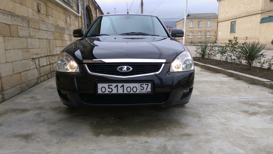 замена ГРЗ, легкая тонировка и мойка авто — LADA Приора седан, 1,6 л ...
