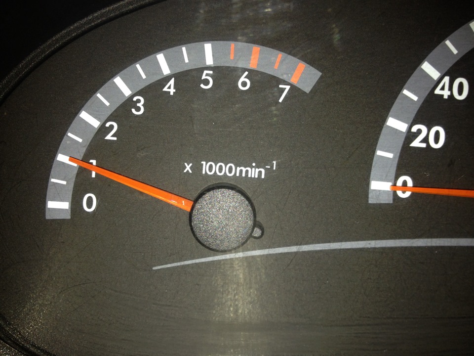 Замена лампочки в панели приборов — Lada Калина седан, 1,6 л, 2008 года ...