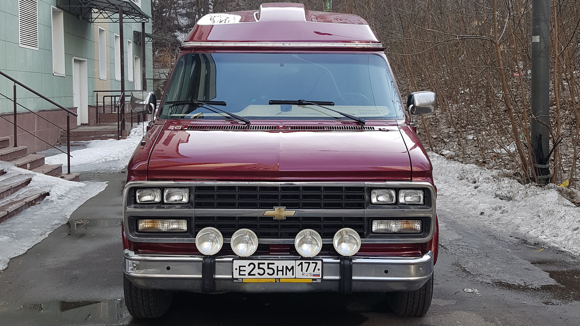 Chevrolet Van (3G) 5.7 бензиновый 1993 | 