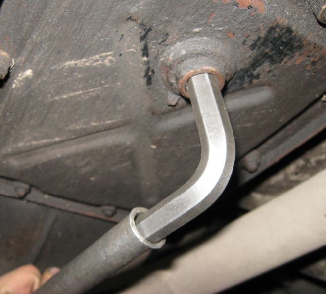 ключ для сливной пробки меган 2. сливная пробка коробки передач рено логан 1. шестигранник для сливной пробки ваз 2107. сливная гайка масла двигателя ваз 2114. каким ключом открутить сливную.