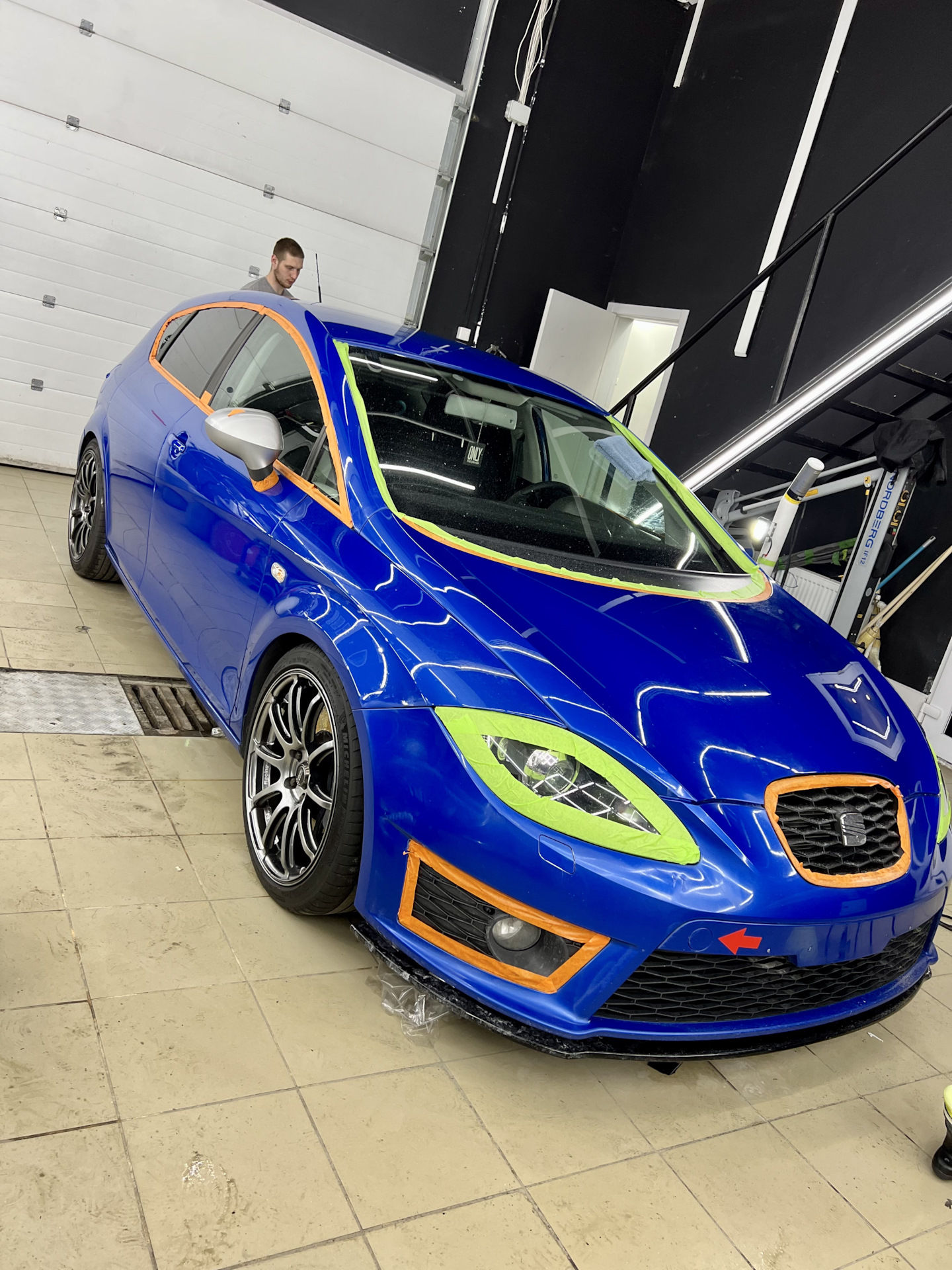 75. Полировка + керамика. — SEAT Leon FR (Mk2), 2 л., 2012 года