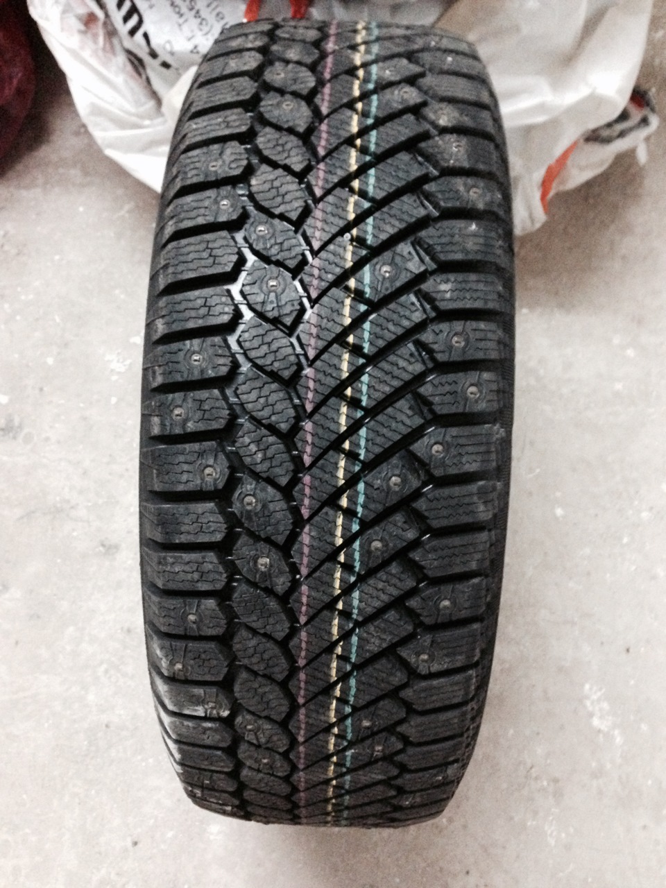Nitto therma spike 185/65 r15. Nordman 205/60r16 96t xl nordman 7. Nokian hakkapeliitta шипы. мишлен зима шипы б/у. Pirelli ice zero 185/65 r15.