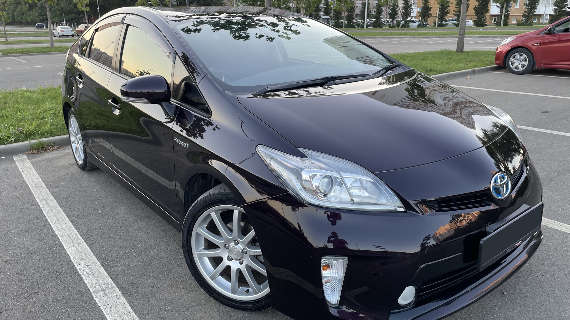 Toyota Prius (30) 1.8 гибридный 2012 | Фиолетовый Металлик на DRIVE2