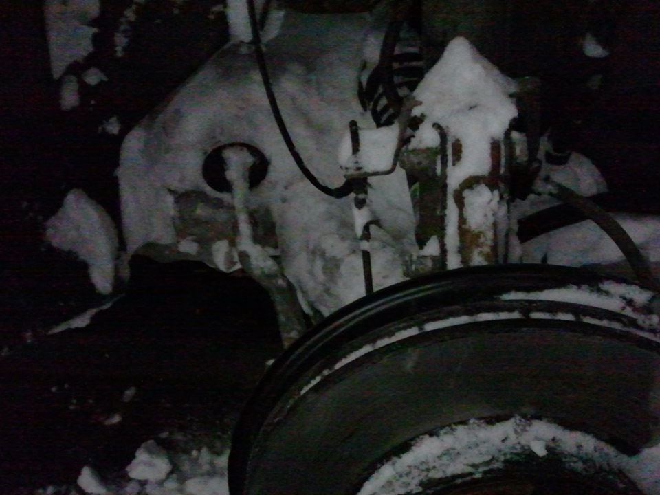 Слетел ремень генератора, вмятина на капоте и новая стропа — Renault ...