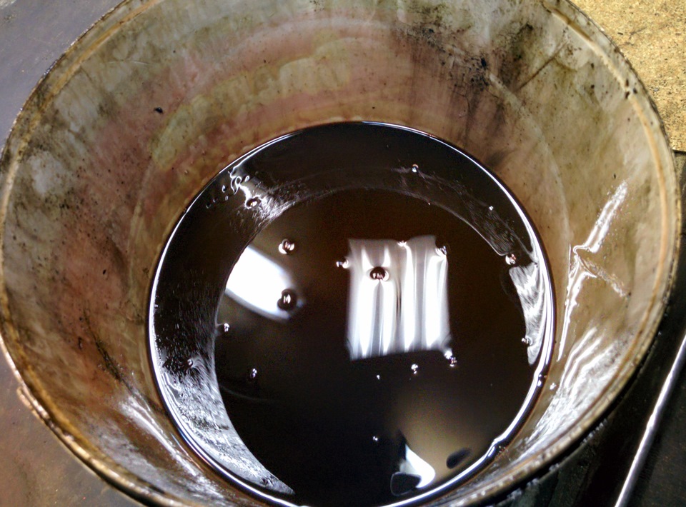 Можно ли использовать отработанное. Можно ли использовать отработанное. Дизельная топлива из отработанного масла. Оборудование для переработки отработки в дизельное топливо. Фильтрация отработанного моторного масла.